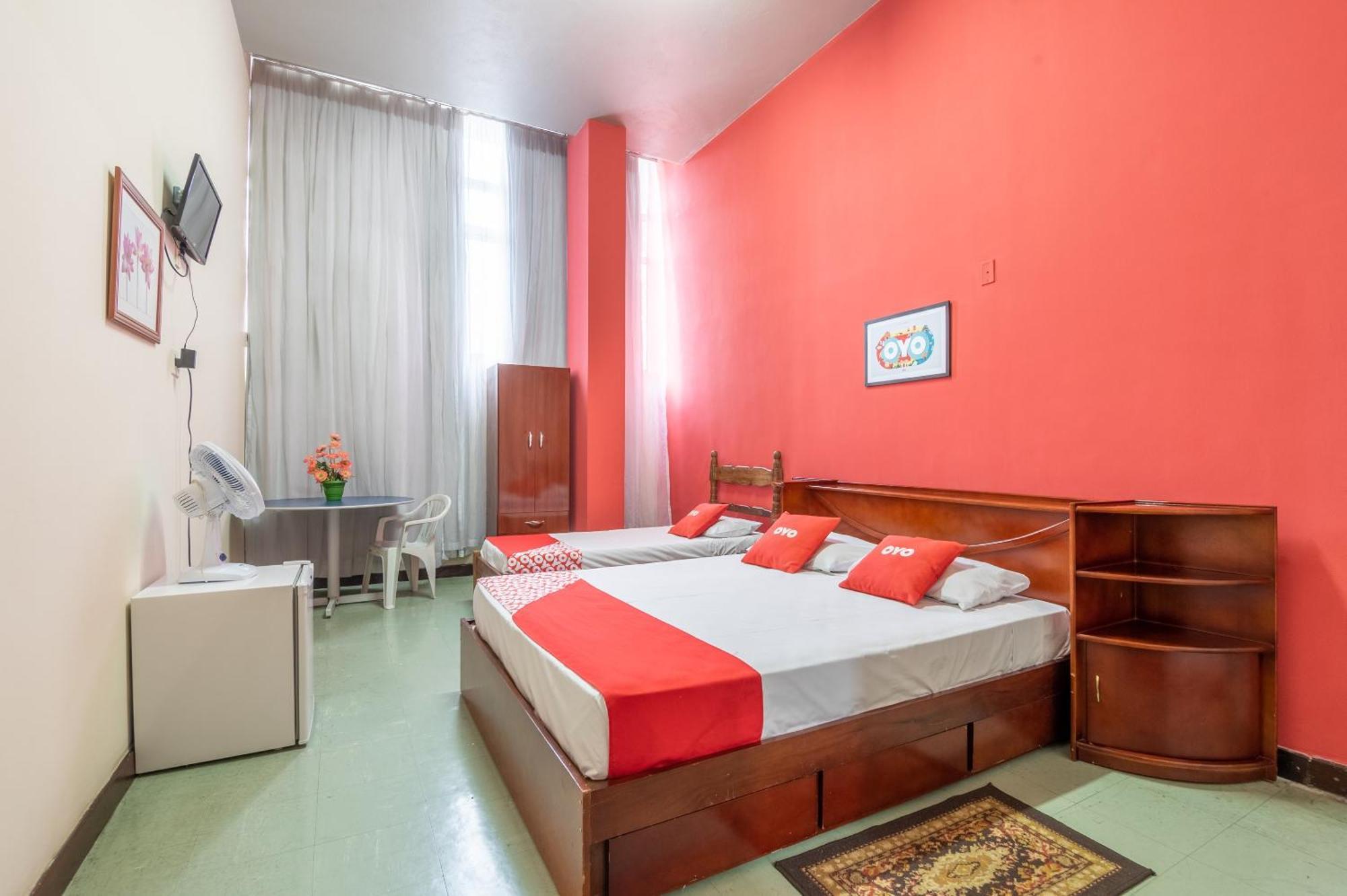 Oyo L'espace - Jaragua Hotel